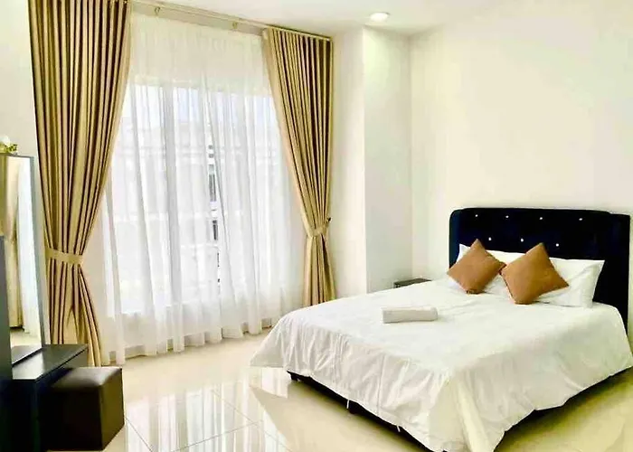 D\'Royale Desaru Homestay